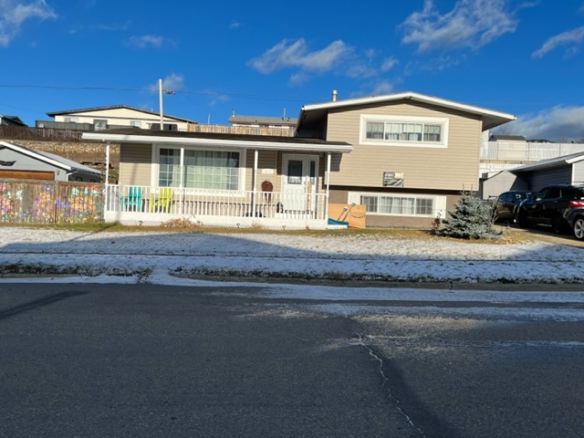 10546 98 Avenue, Grande Cache AB | HonestDoor